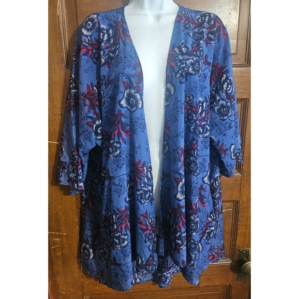 Lularoe "Lindsay" Blue Floral Kimono Open Cardigan